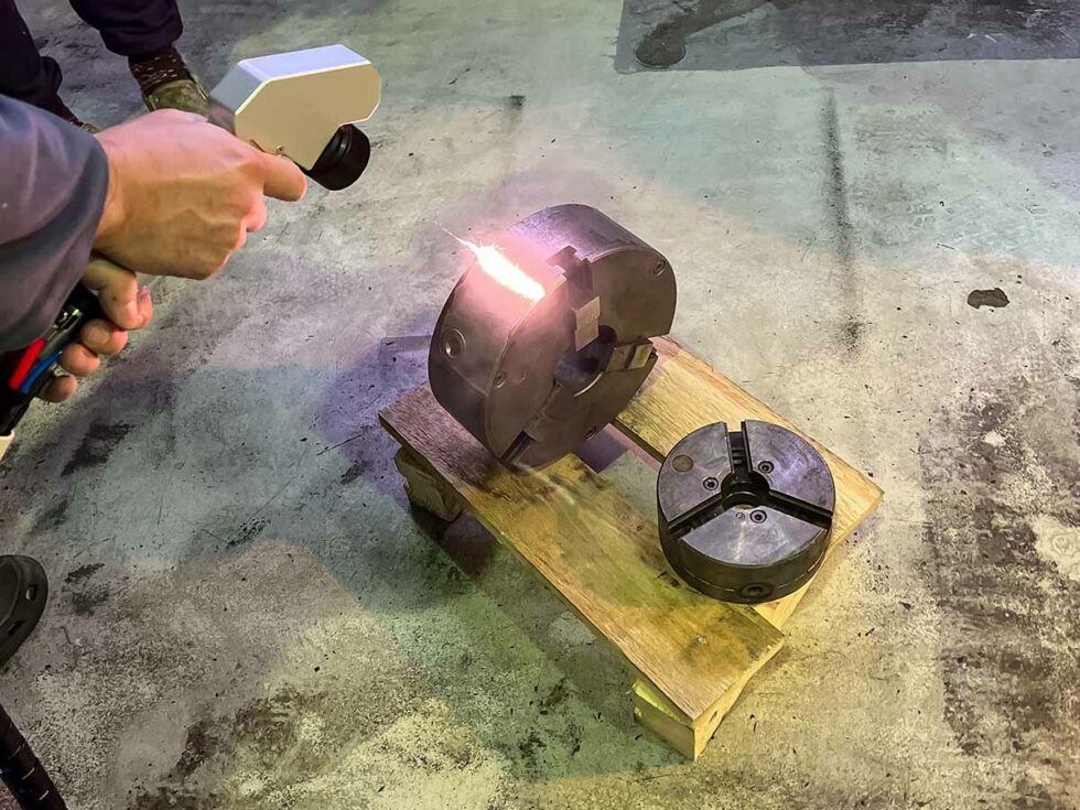 Metal laser cleaning