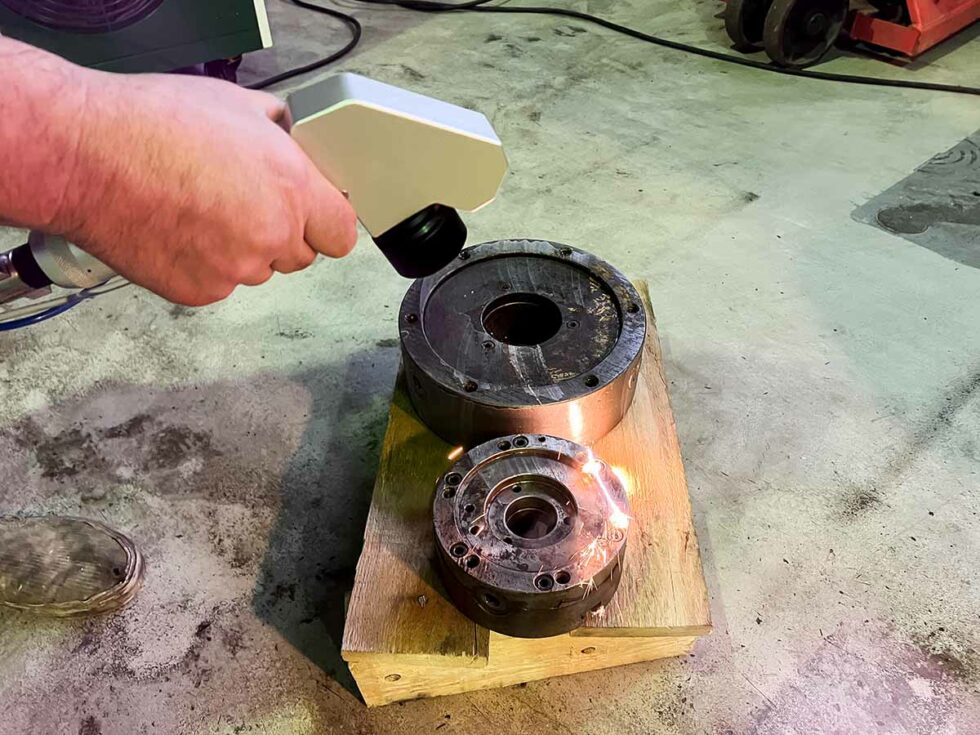 Metal laser cleaning